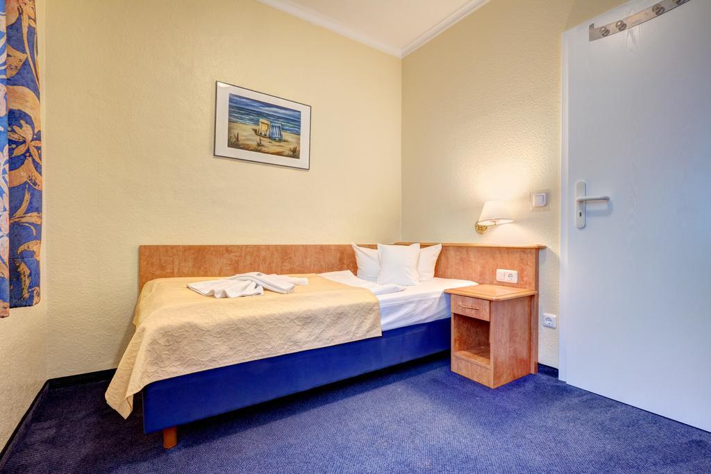 Haus Seeblick Hotel Garni & Ferienwohnungen Zinnowitz Δωμάτιο φωτογραφία