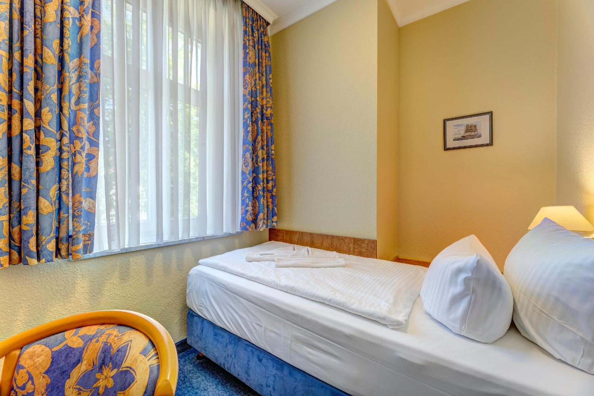 Haus Seeblick Hotel Garni & Ferienwohnungen Zinnowitz Εξωτερικό φωτογραφία